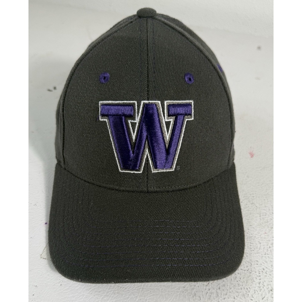 Washington Huskies Zephyr Hat Cap M/L Stretch. Good condition